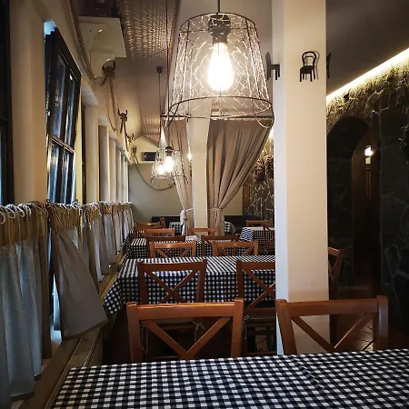 Apolonia 아파트 *