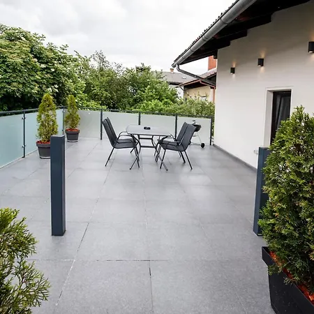 Apartmán Apolonia *