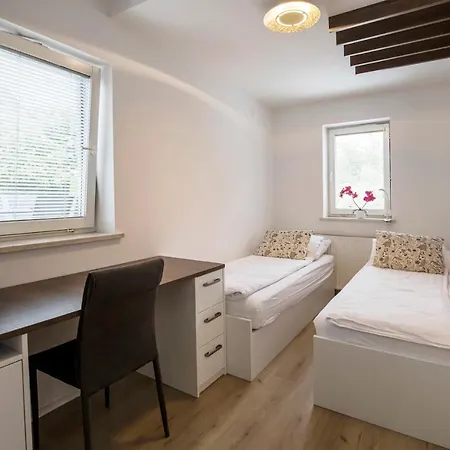 Apartment Apolonia *