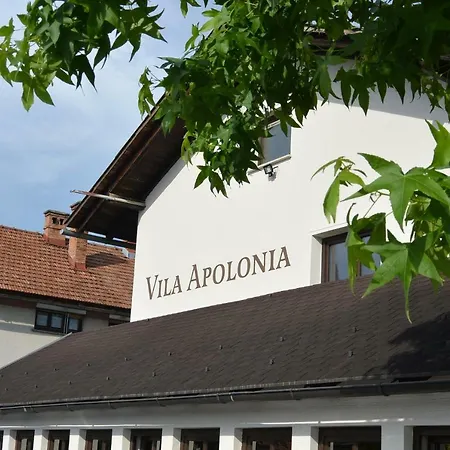 Apolonia